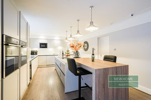 Photo 28- click for photo gallery